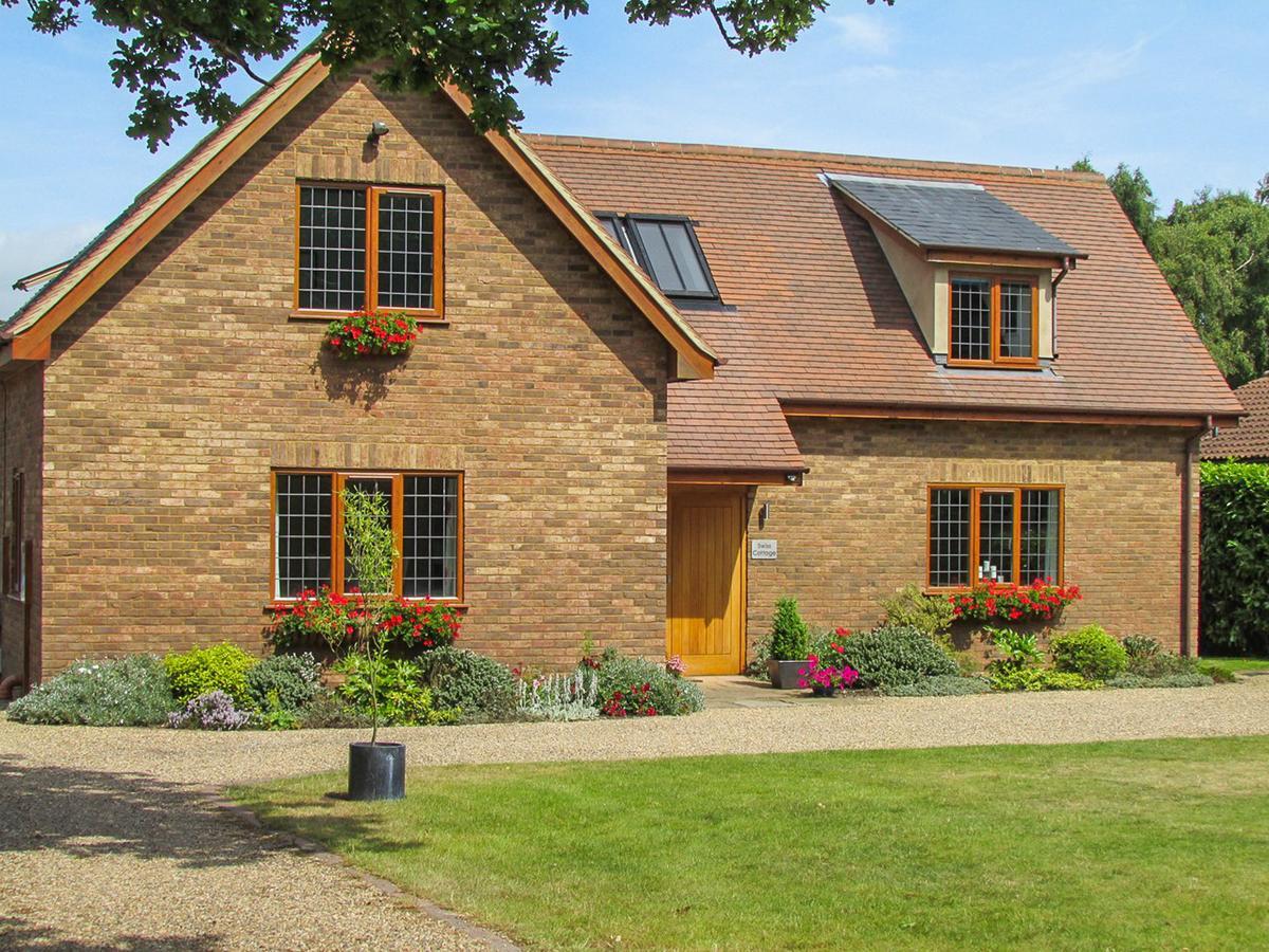 Swiss Cottage Aldringham Екстер'єр фото